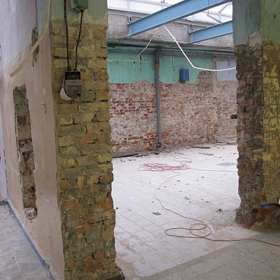 Rozpoczęto przebudowę budynku po byłej pralni na potrzeby Działu Fizjoterapii