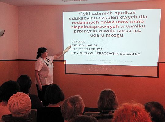 Rozpoczęto cykl szkoleń dla rodzinnych opiekunów osób niepełnosprawnych