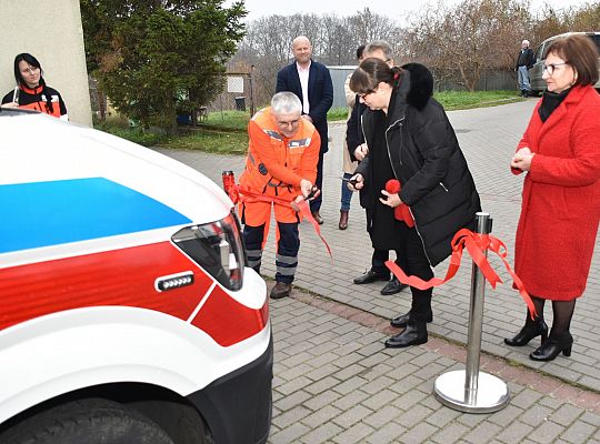 Nowy ambulans dla ZRM w Wicku
