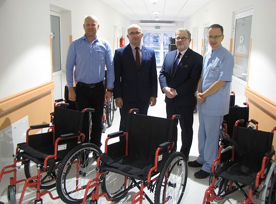 Wózki inwalidzkie od Rycerzy Kolumba z Kanady